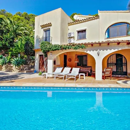 Sola - Pretty With Garden And Private Pool In *