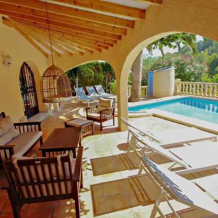 Villa Sola - Pretty With Garden And Private Pool In