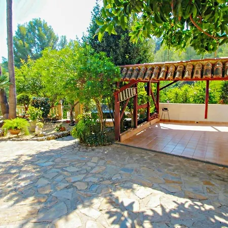 Sola - Pretty With Garden And Private Pool In Villa *