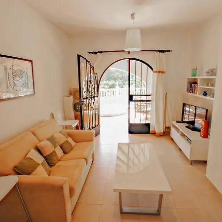 Sola - Pretty With Garden And Private Pool In *